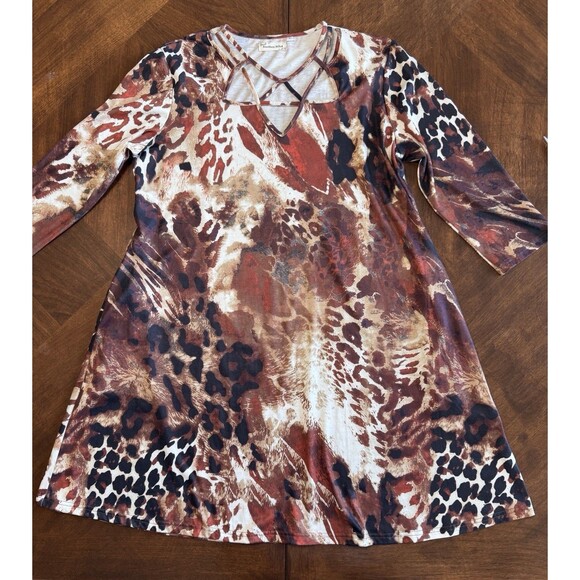 Boutique Dress Cowhide Print with Cut out accents Size Large Southern Stitch - Picture 1 of 8
